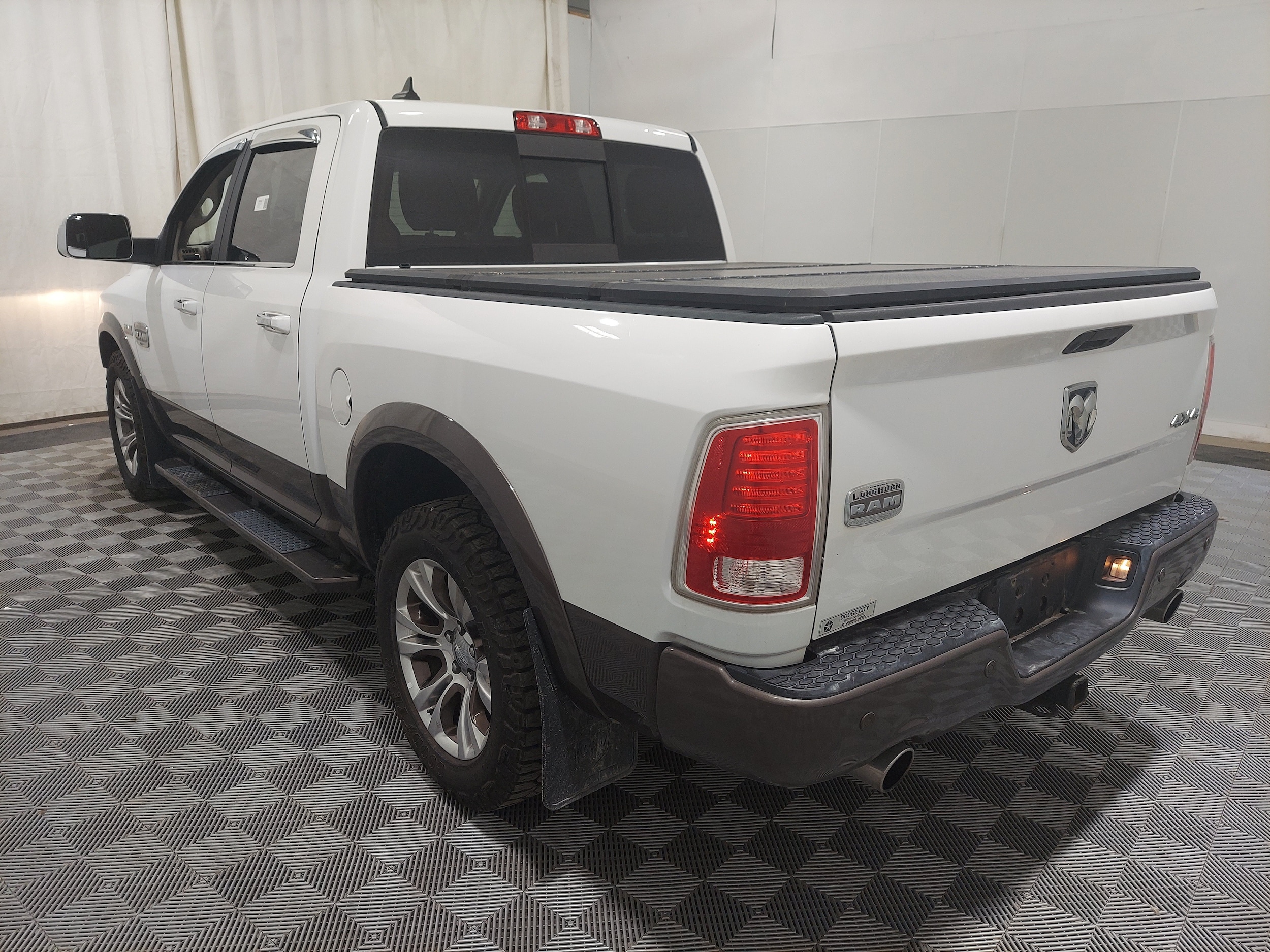 ram ram 1500 pickup 2018 1C6RR7PT6JS104642 image ram ram 1500 pickup 2018 1C6RR7PT6JS104642 image